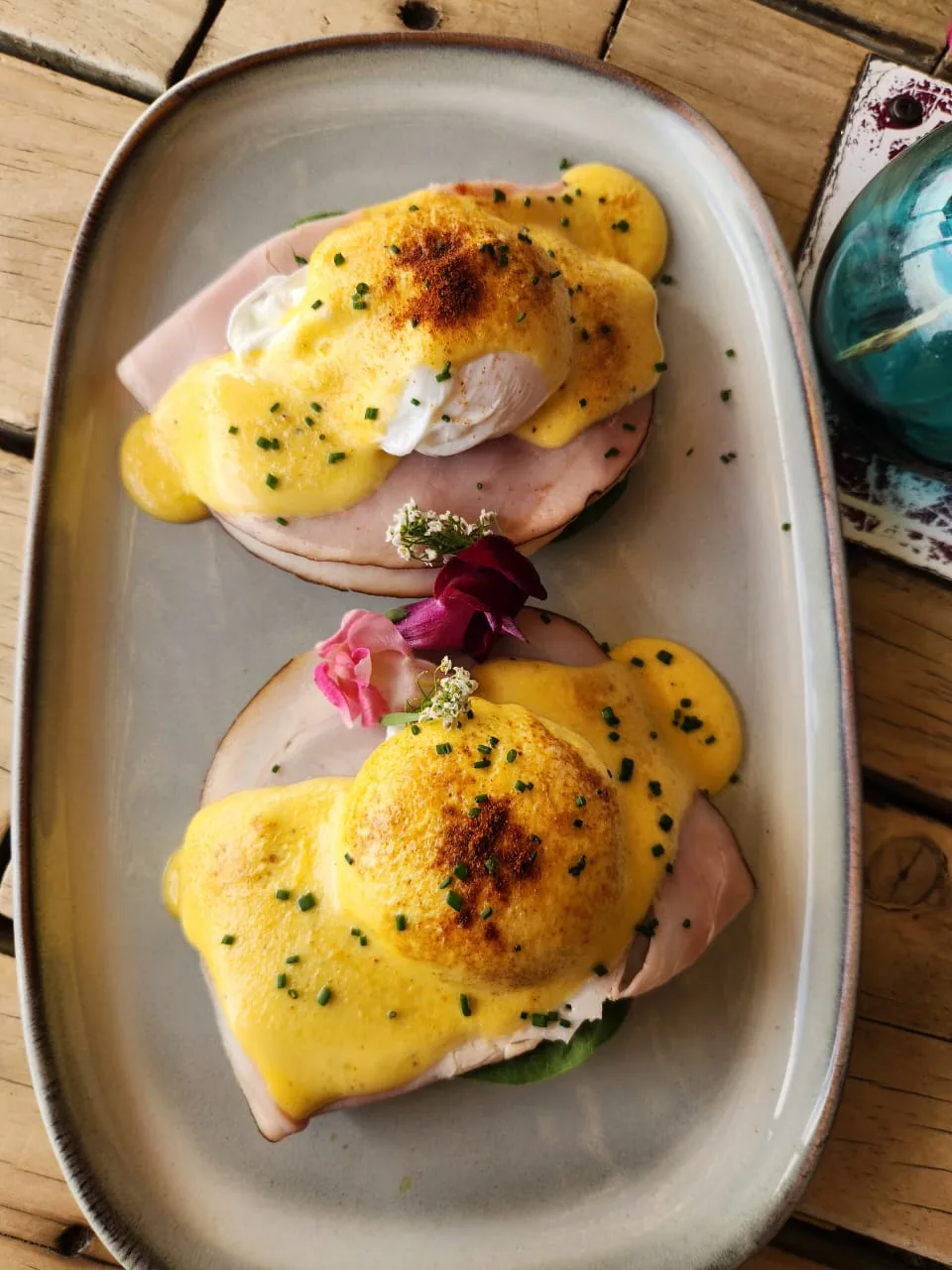 Eggs Benedict on gypsy ham with hollandaise and chives.